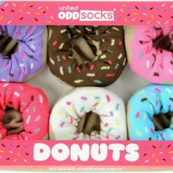 Gloednieuw 👍 United Oddsocks Mismatched 🧦 Socks - Cadeaudoos Met 6 Verschillende Sokken - Donut Sokken - Maat 37/42 🔥 -Beenmode Verkoop 550x379 1