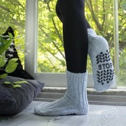 Korting 😉 Merkloos ABS Sokken | Anti- Slip | Comfortabele Huisslipper Sokken Voor Dames | Gezellige | Warme | Coole Sokken | Cadeau Sokken | 2 Paar 😍 -Beenmode Verkoop 550x550 93