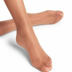 Korting ✔️ FALKE Shelina Hoge Kwaliteit Onzichtbaar Zacht Comfortabel Glanzend Elegant Nylon Zonder Motief Ultra Sheer 12 Denier Bruin Dames Panty - Maat M-L 💯 -Beenmode Verkoop 550x660 23