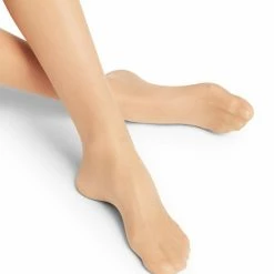 Promo 🎉 Falke Pure Matt 20 (40120) - Panty - Dames - Powder - Maat M/L 🌟 19 Promo 🎉 Falke Pure Matt 20 (40120) - Panty - Dames - Powder - Maat M/L 🌟 -Beenmode Verkoop 550x660 28