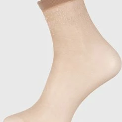 Kopen ๐ 2 Pack Gabriella Pantysokjes Bloom 20DEN Met Bloemen Patroon, One Size, Beige Met Wit & Zwart ๐ 21 Kopen ๐ 2 Pack Gabriella Pantysokjes Bloom 20DEN Met Bloemen Patroon, One Size, Beige Met Wit & Zwart ๐ -Beenmode Verkoop 550x675