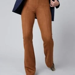Promo ✨ Spanx Faux Suede Shaping Flare Pant | Rich Caramel 🔔 -Beenmode Verkoop 550x687 22